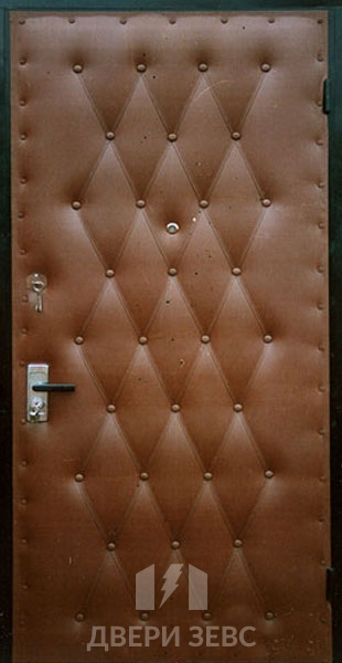 Входная металлическая дверь Зевс Ekonom-11 с винилискожей