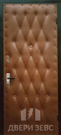 Входная металлическая дверь Зевс Ekonom-15 с винилискожей