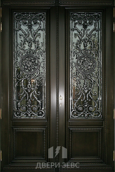 Входная металлическая дверь Касторья из массива дуба