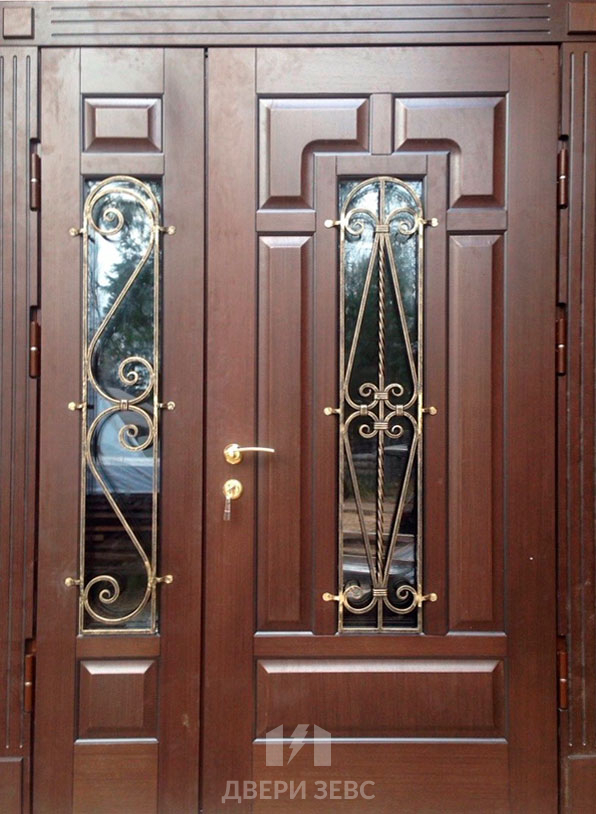 Входная металлическая дверь Гранитсиотис с зеркалом