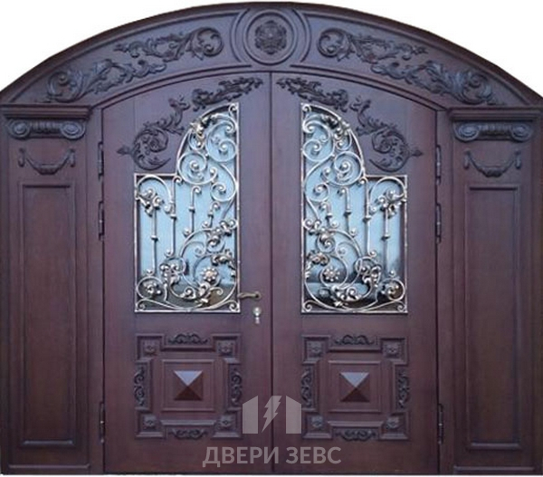 Входная металлическая дверь Петрохори с зеркалом