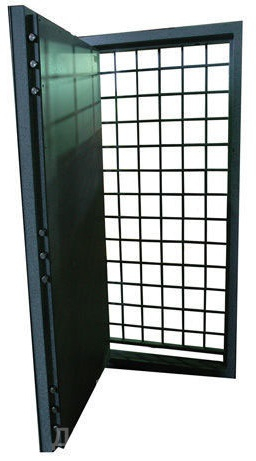 Входная металлическая дверь RESH-15 с порошковым напылением
